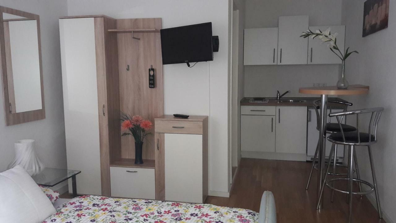 Pension Moserhaus 哈尔堡 外观 照片